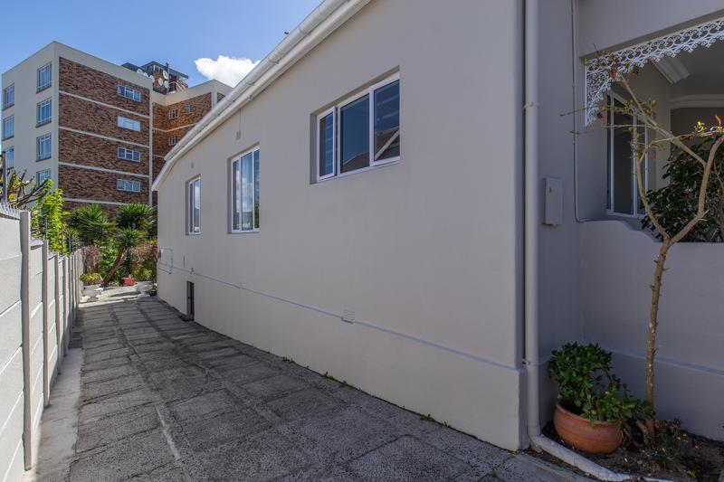 2 Bedroom Property for Sale in Plumstead Western Cape